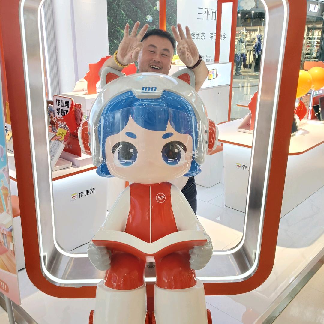 生活步步坎坷，笑到最后就是大哥