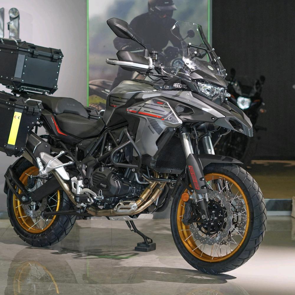 🏍骑机车的老男孩🏍