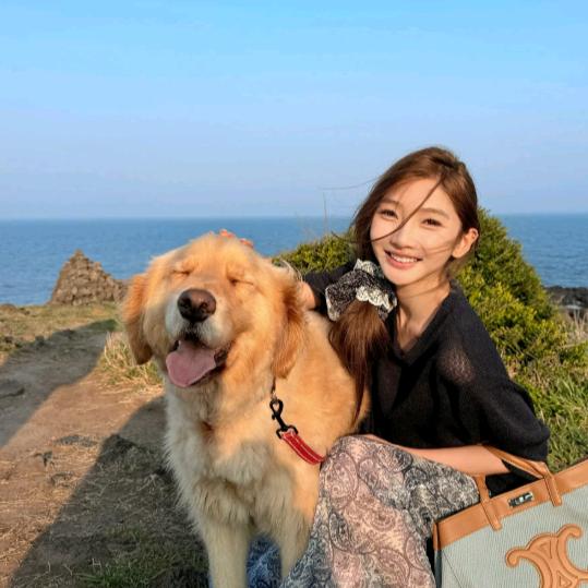 小侨Jofay-穿搭优选