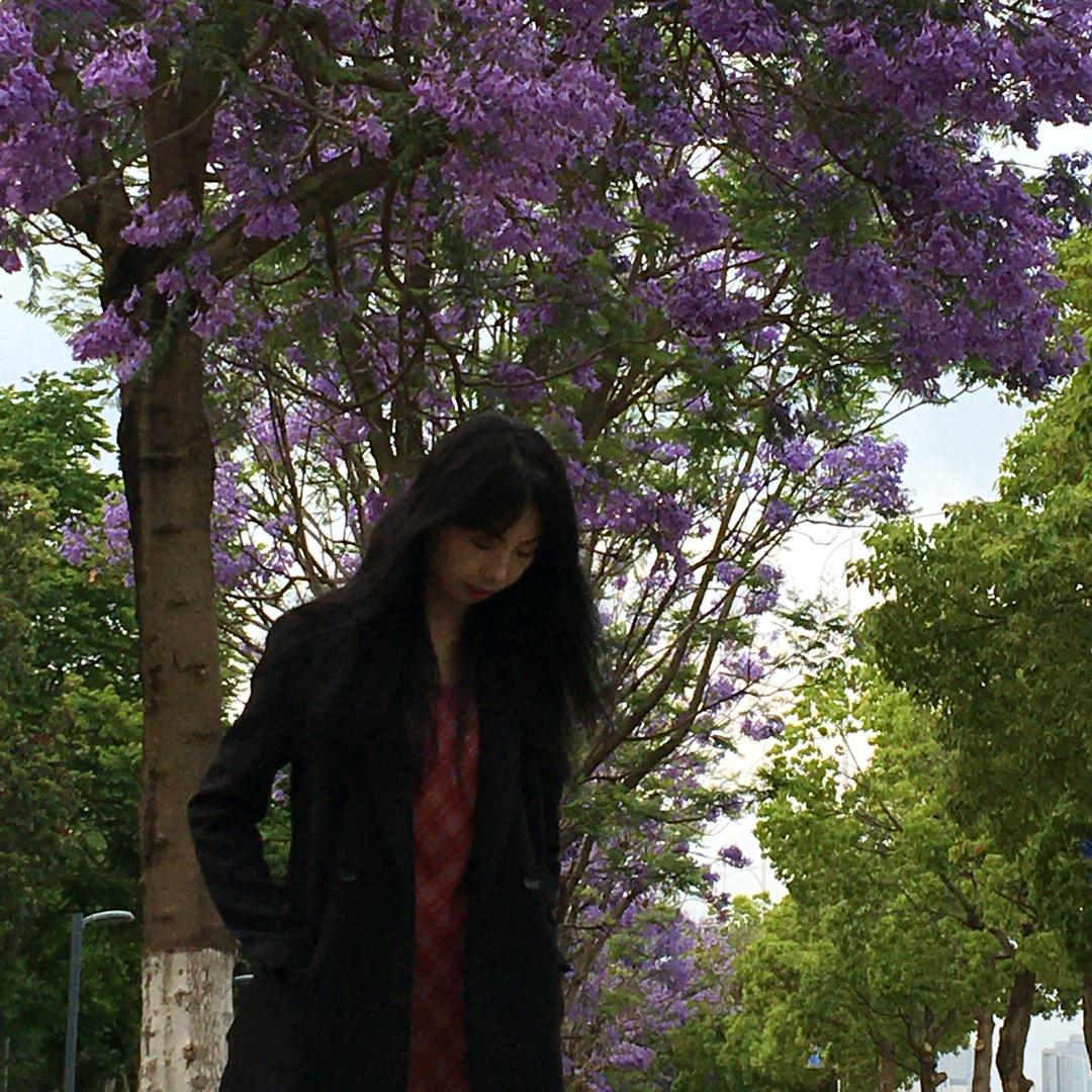 唐李禾衣