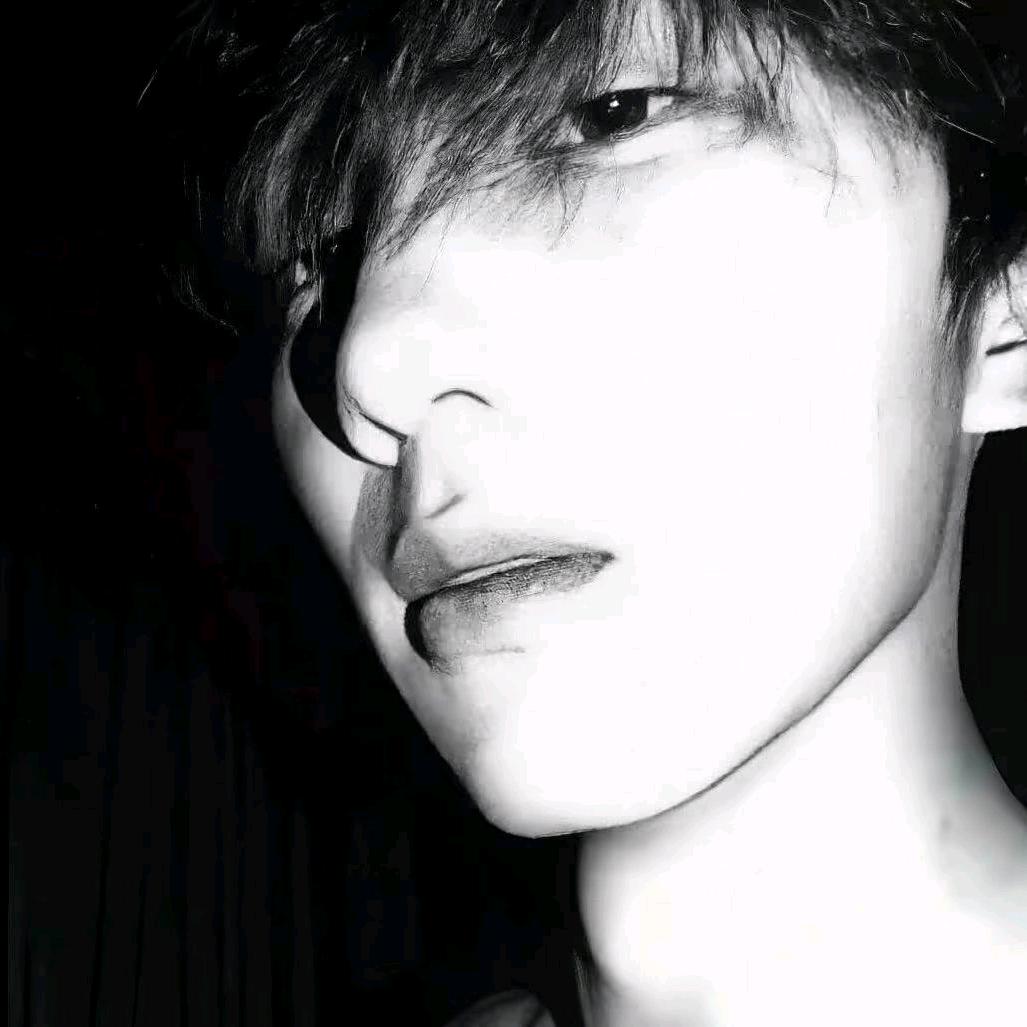 uie.