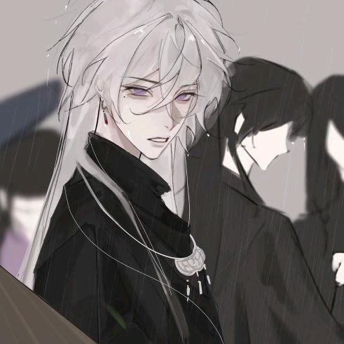 蓝桉凝