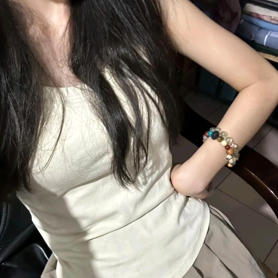 落黎黎