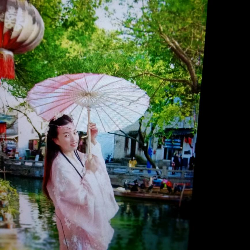 路靠自己走，钱靠自己挣