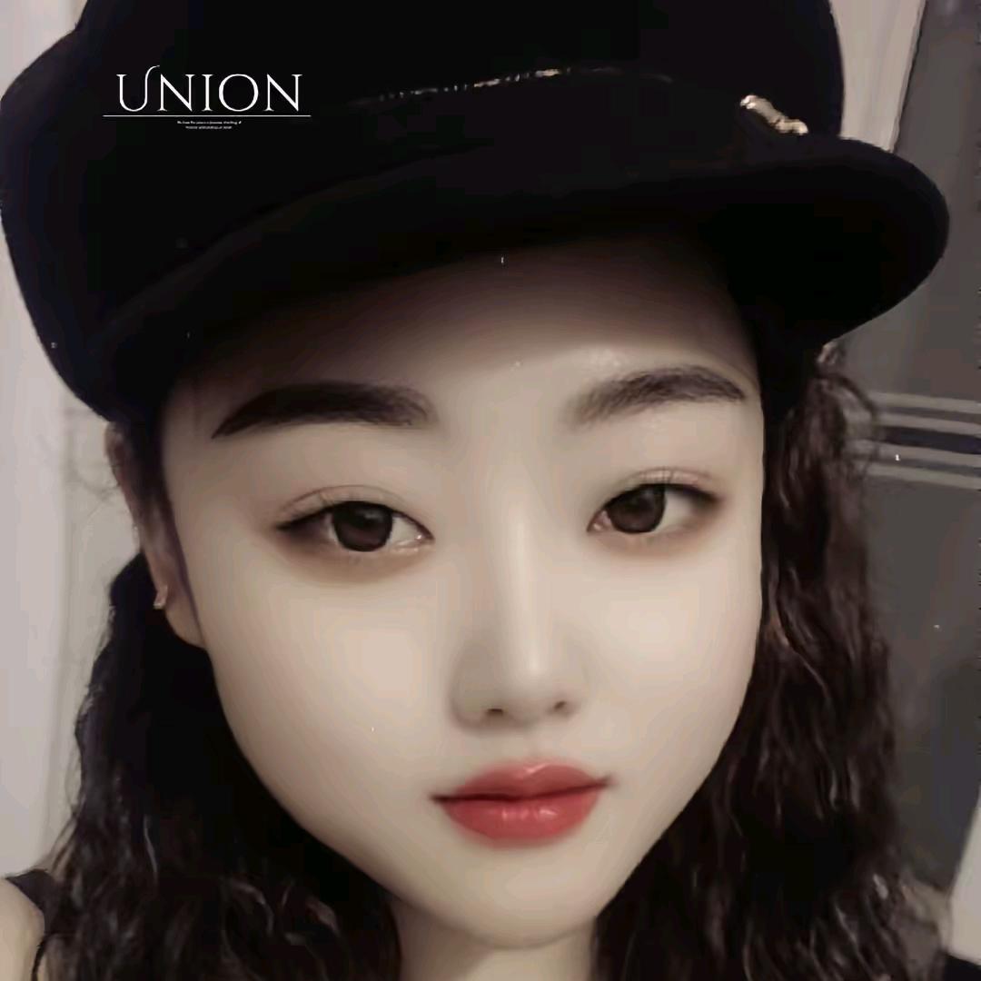 微胖女生