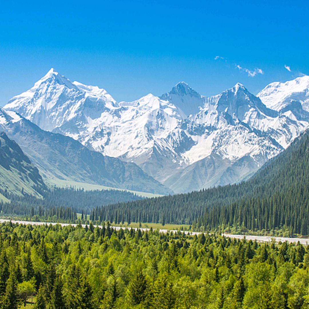 天山