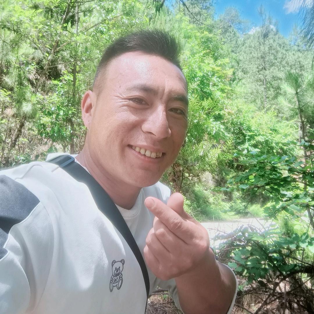 90后单身爸爸