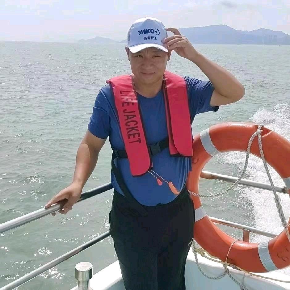 快乐的男子汉。🇨🇳