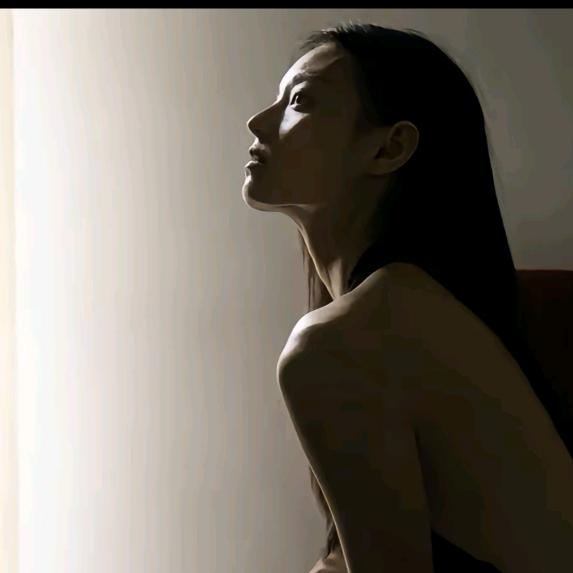 吉莉（no宝版）