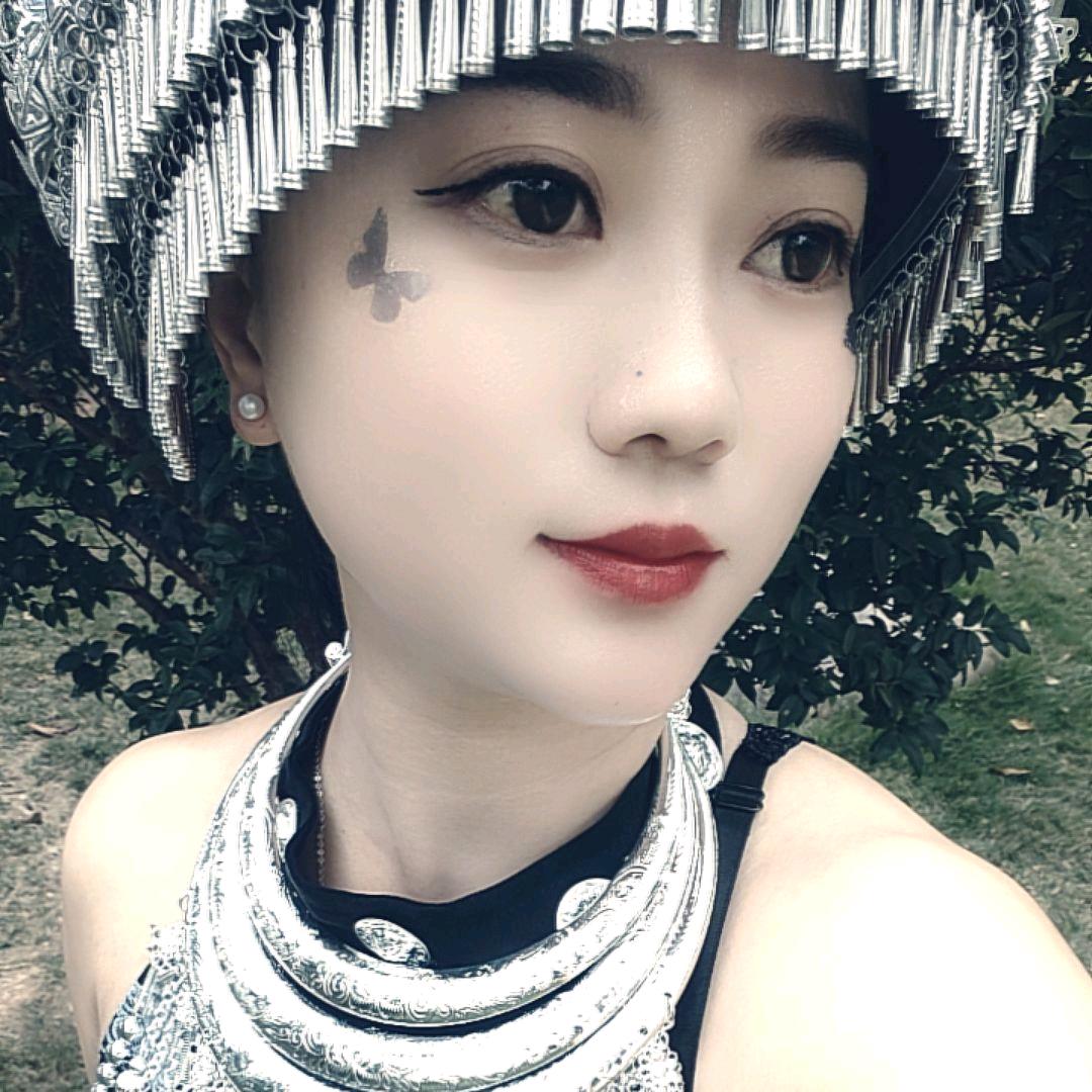 苗族姑娘