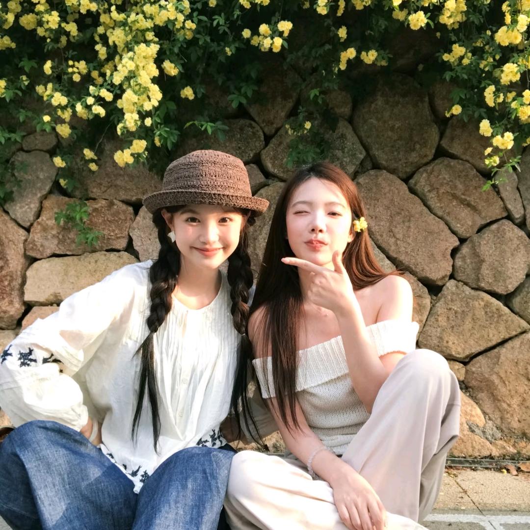 真妙潮玩馆，小助理