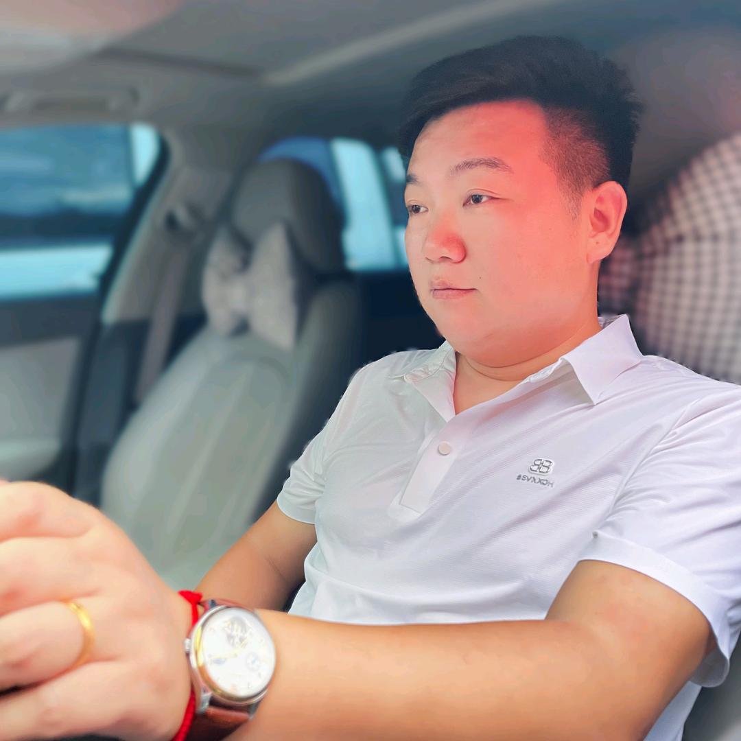 鑫记龙虾的小李3989