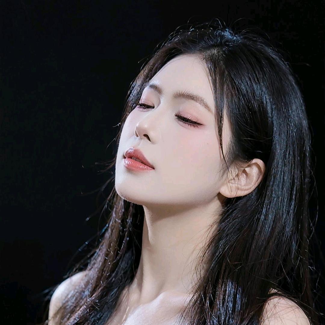 @ღ᭄傻丫头꧔ꦿ᭄💞