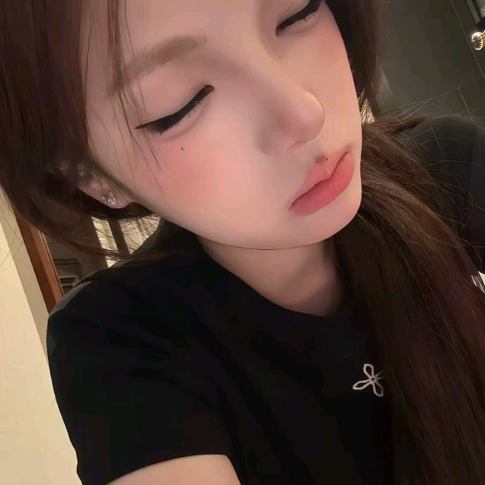 泪水打湿鸡公煲💧