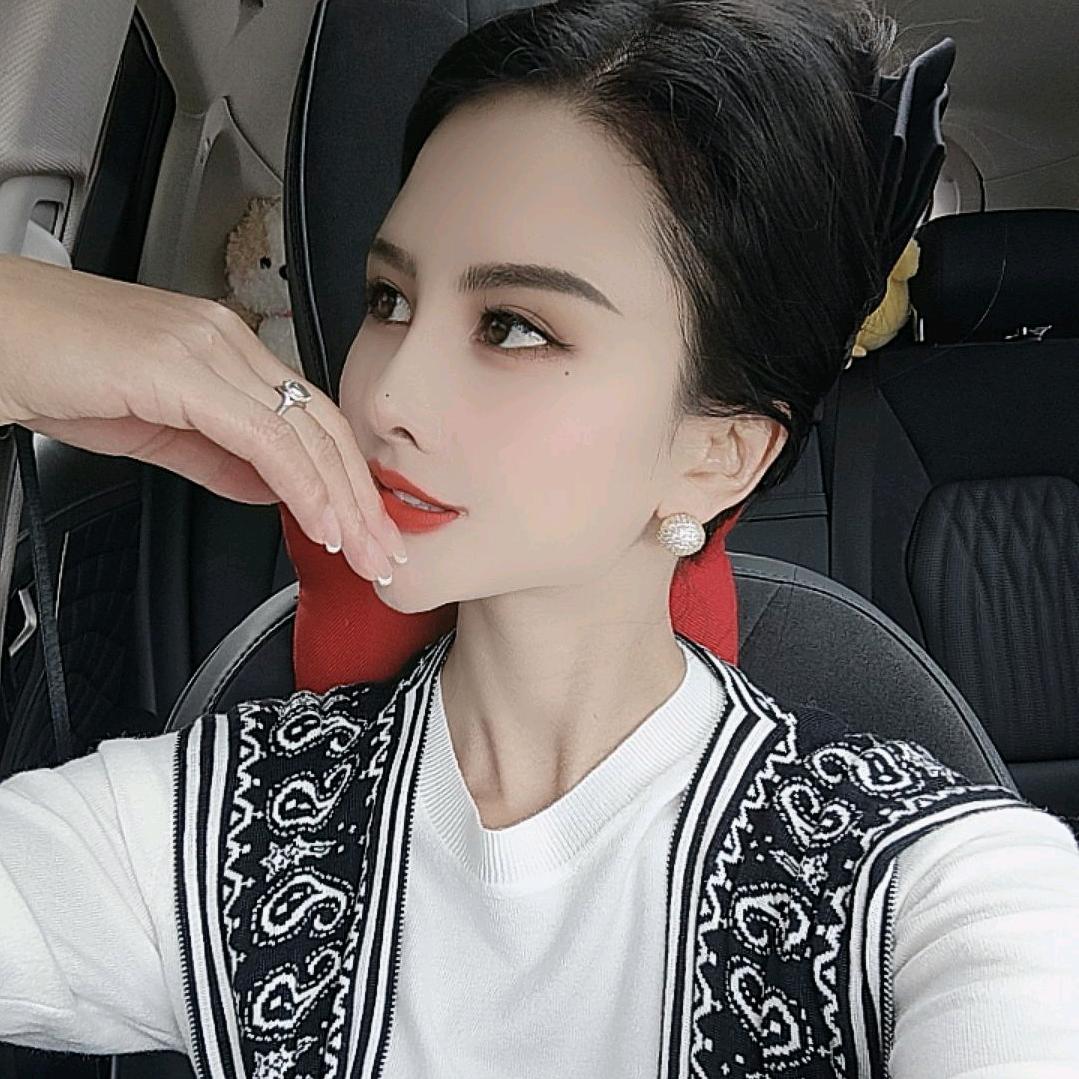 娜个妞～龙陵十礼女装集合店