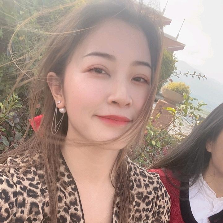 皮皮姐.