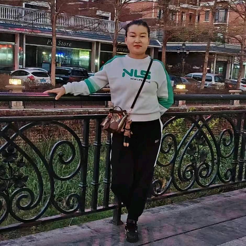 吾木提买维修工具店