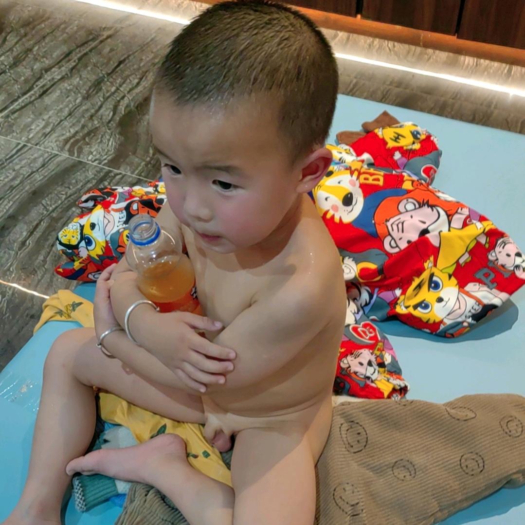 家有爱妻