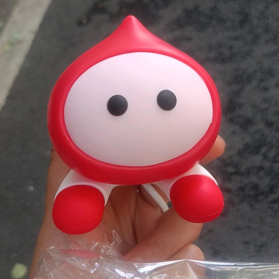 娟  子