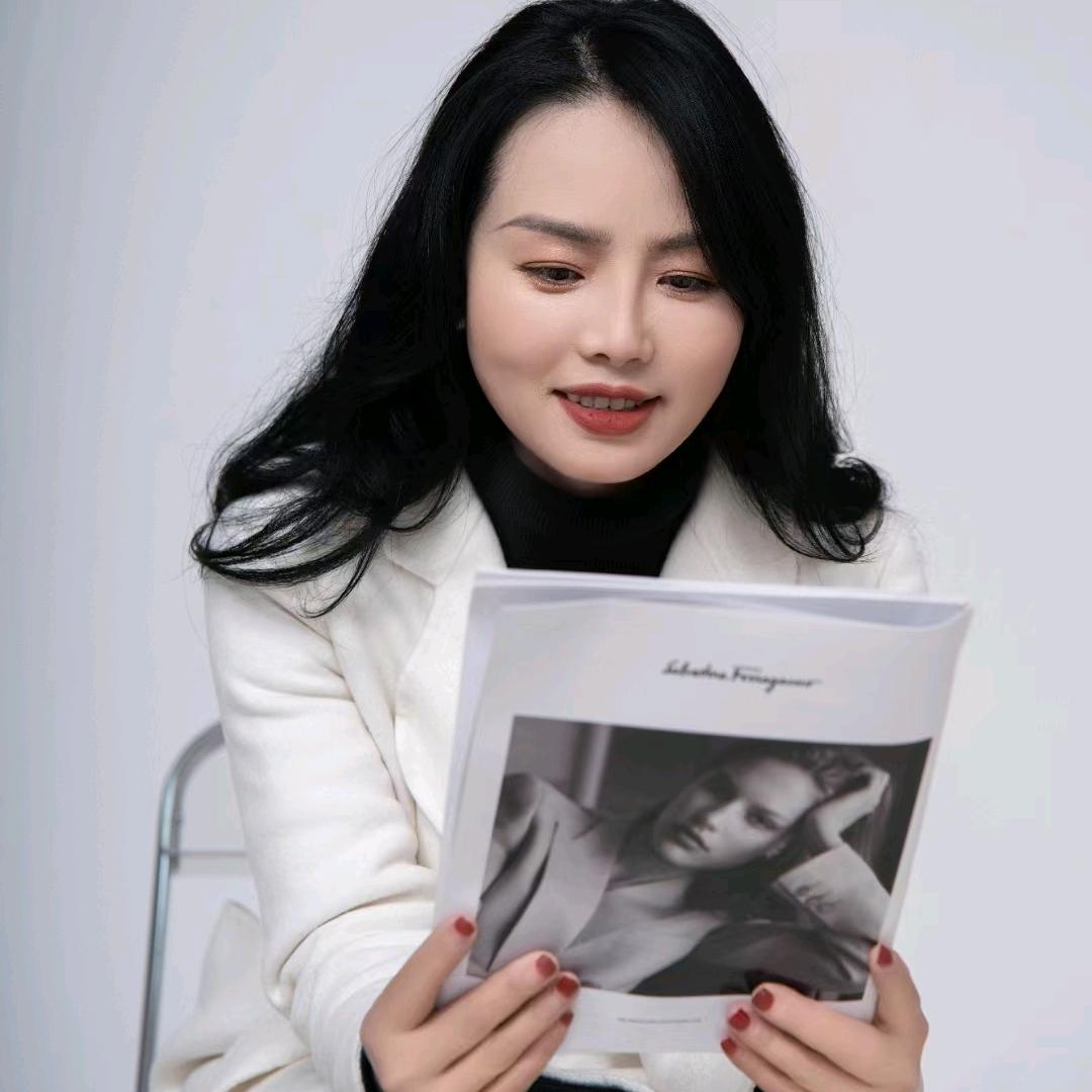 思豫是个大美女