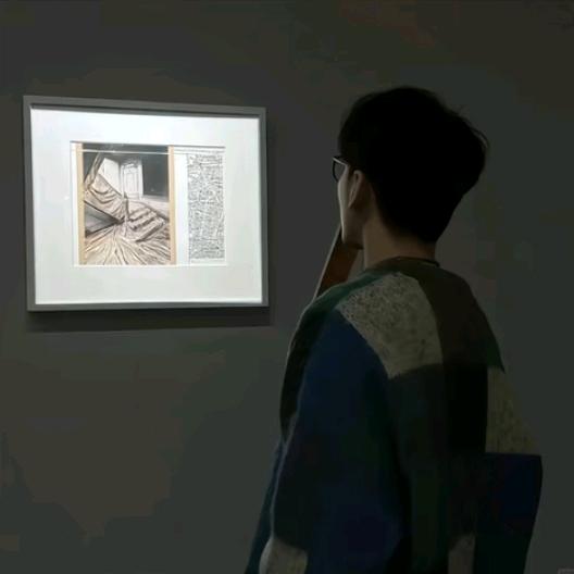 摘了个月亮💤