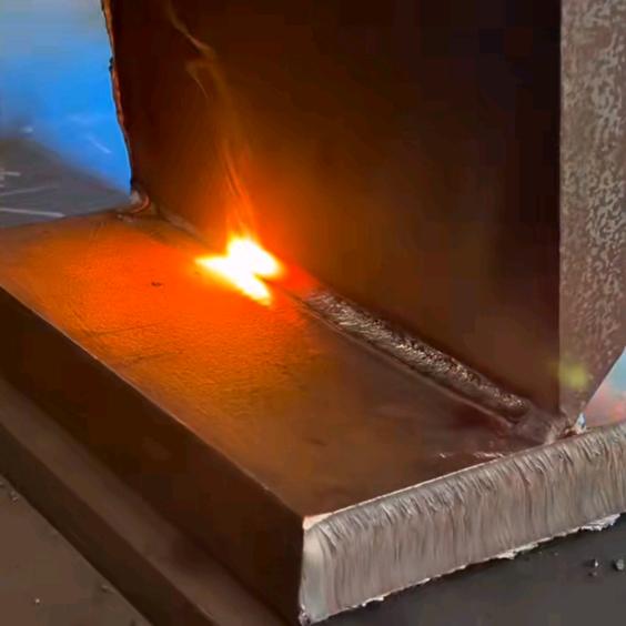 敬过往，爱当下，向未来，