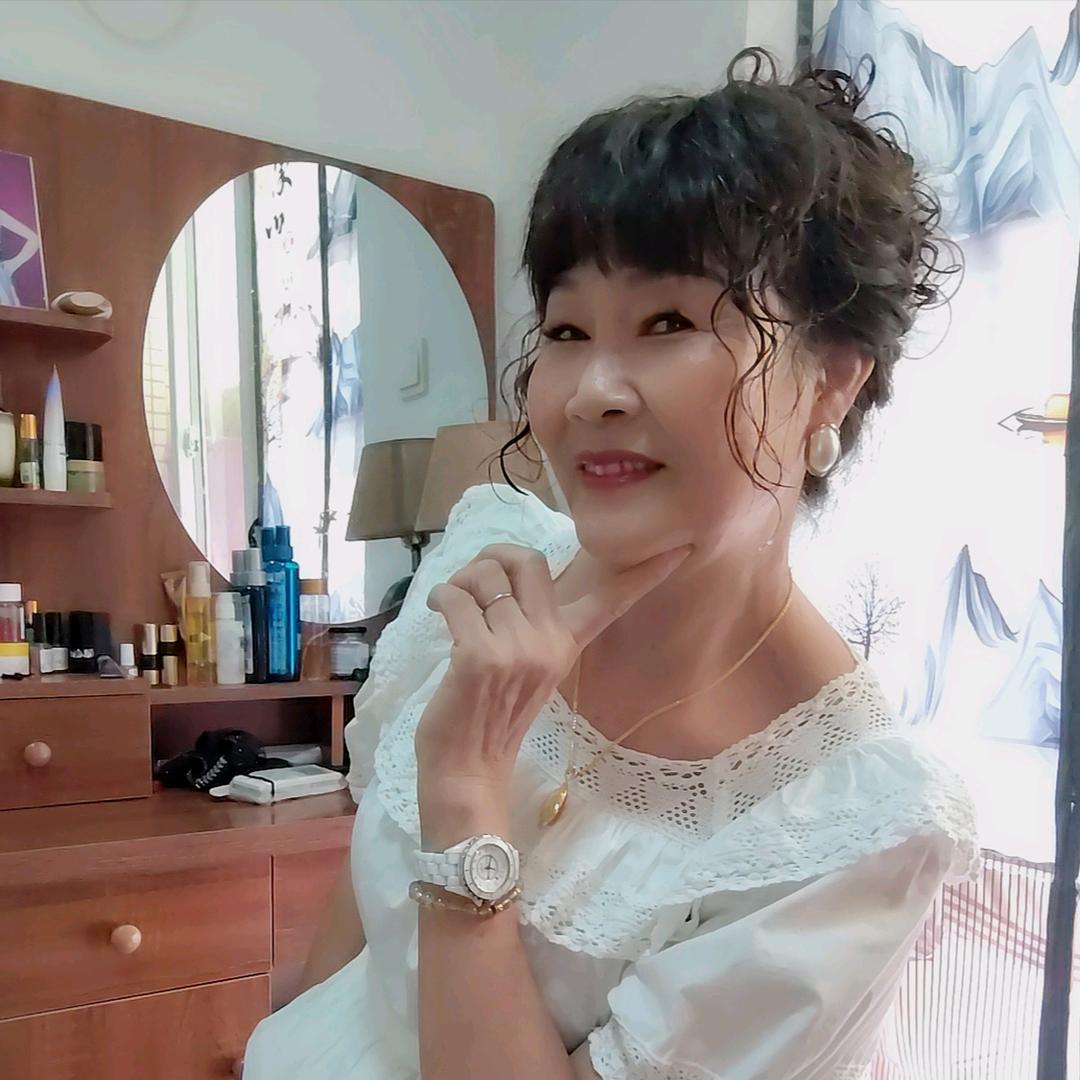 柳泽姐（首播晚9：30）