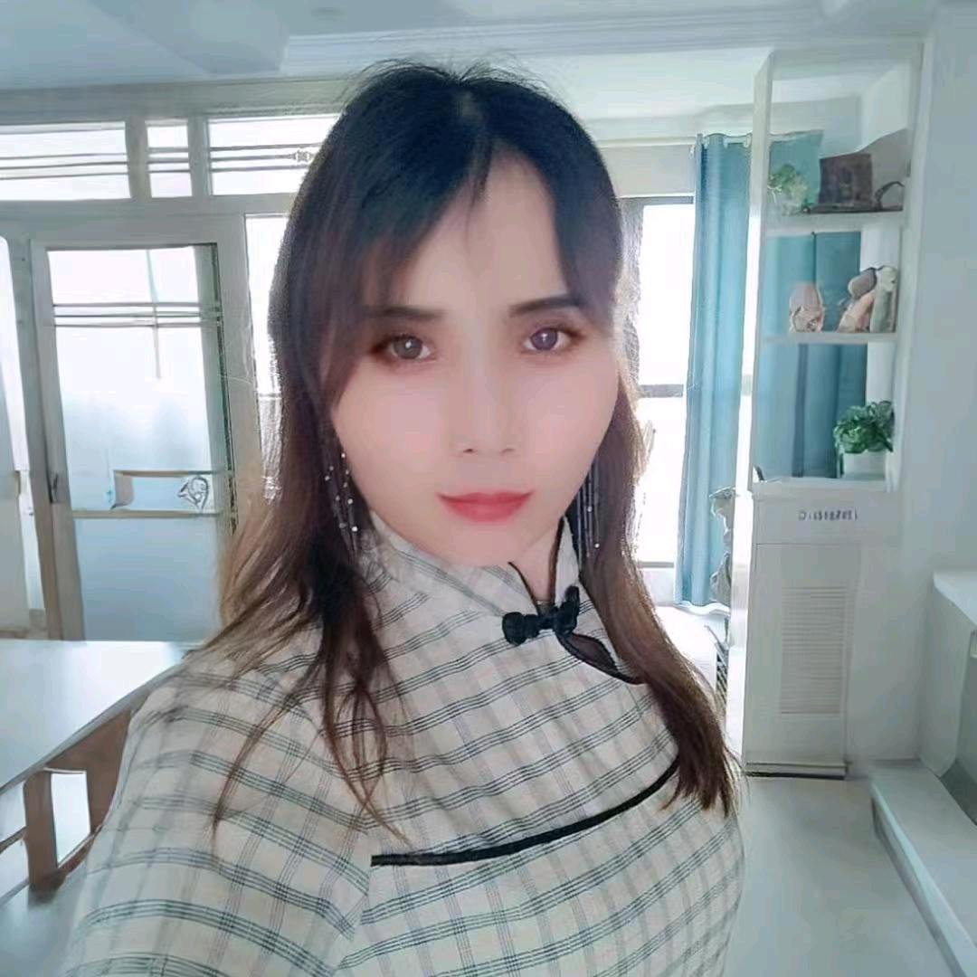 风儿穿搭