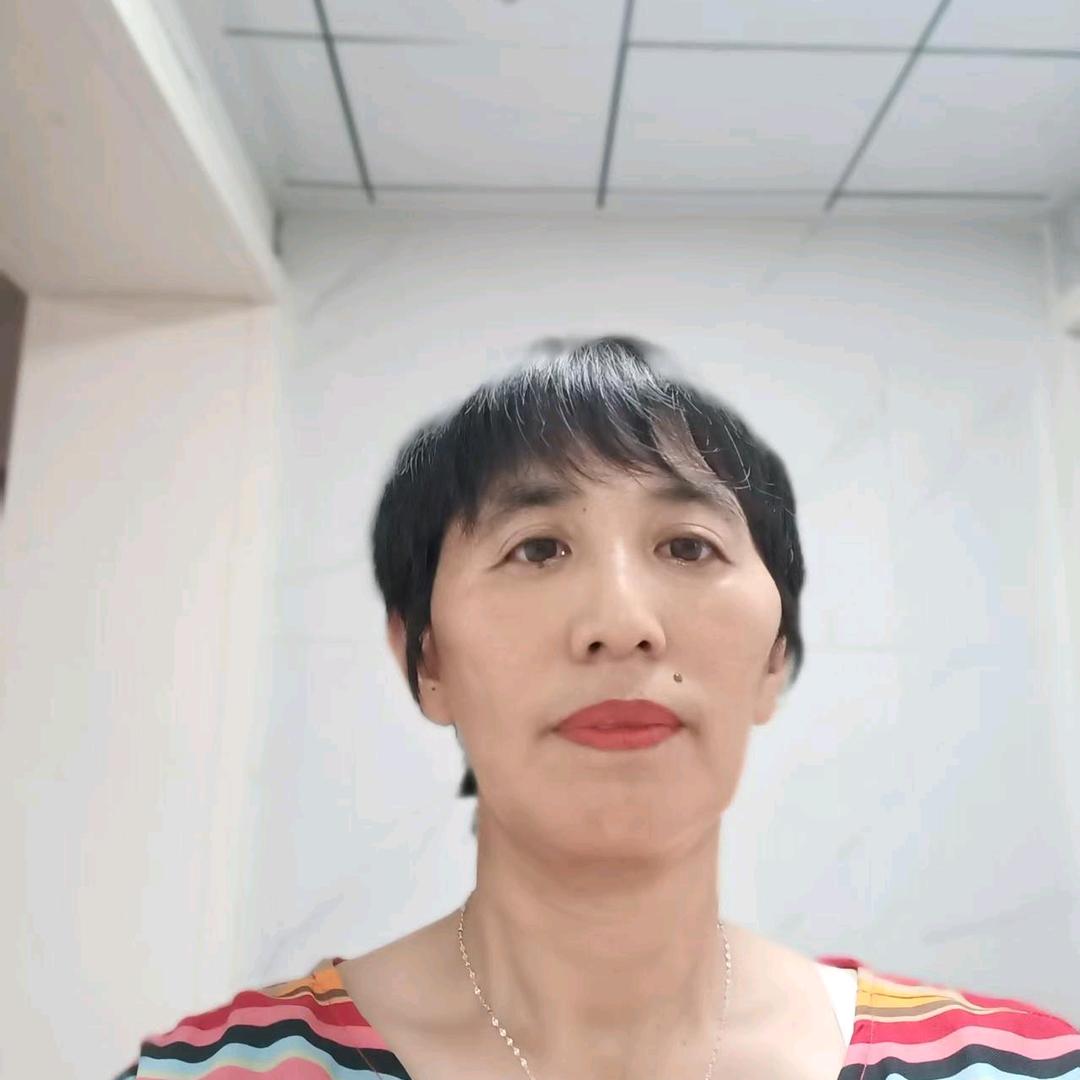 福多多早晨4：10分，晚7：10公园