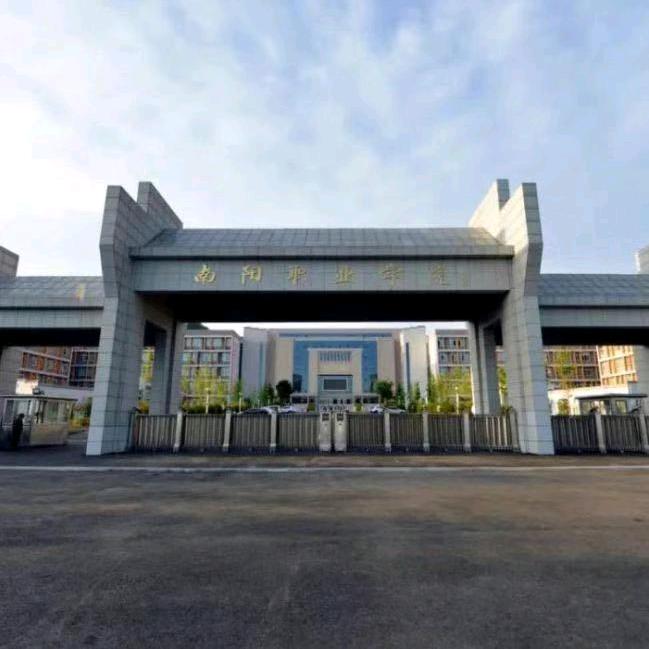 南阳职业学院–张老师