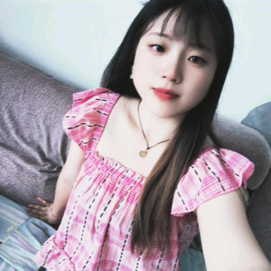 何女士