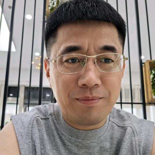 帅车小磊新车（助播小飞）