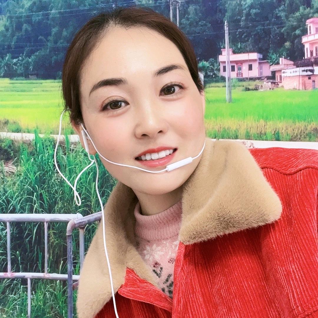 大饼姐🎤（开播号在主页）