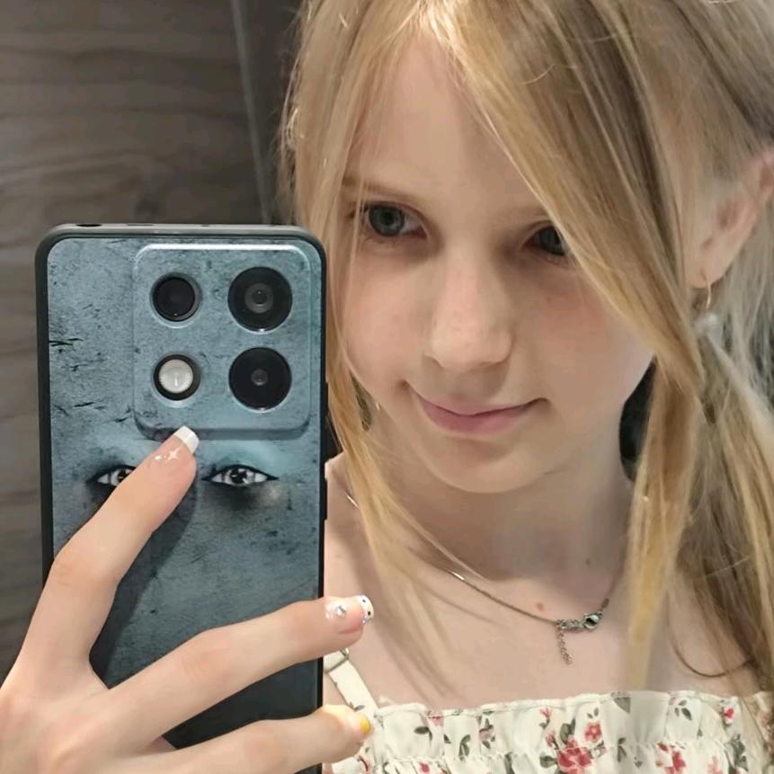 小林陪“娜”跨年