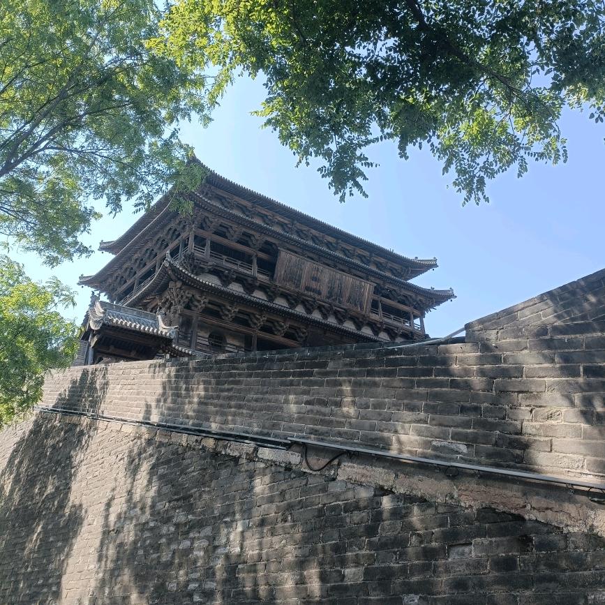 烟台胡小俊