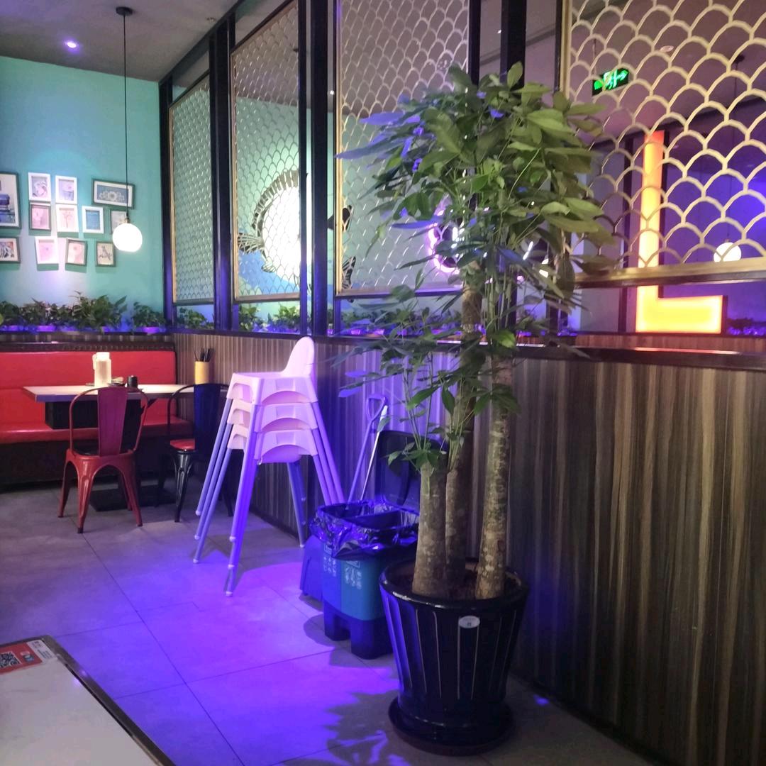 @开挖机(冯家小哥:-)