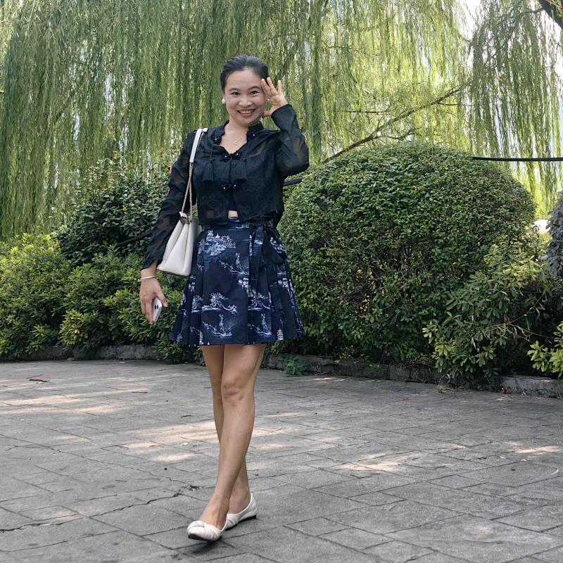 吴姑娘 爱吃