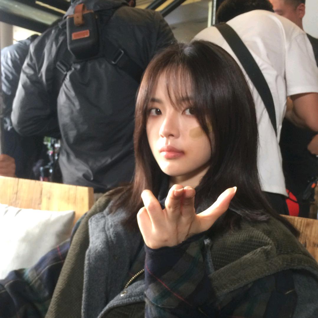 月亮不睡我不睡·