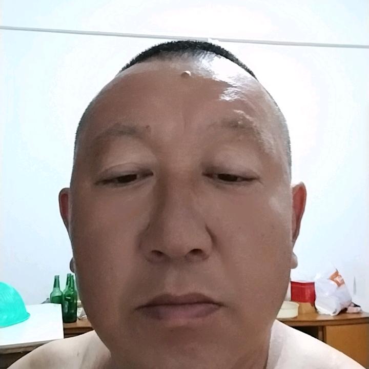 张悦