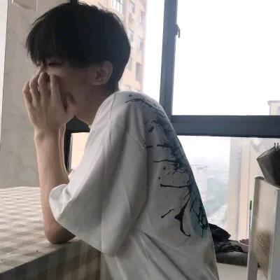 不是全世界最可爱的超绝无敌美少女大人