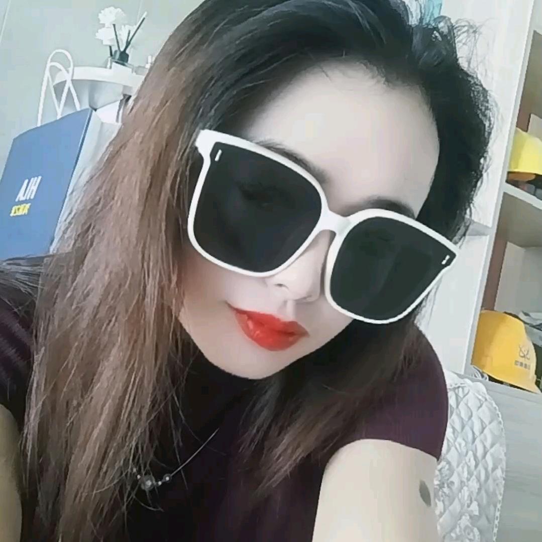 《邓文艳》