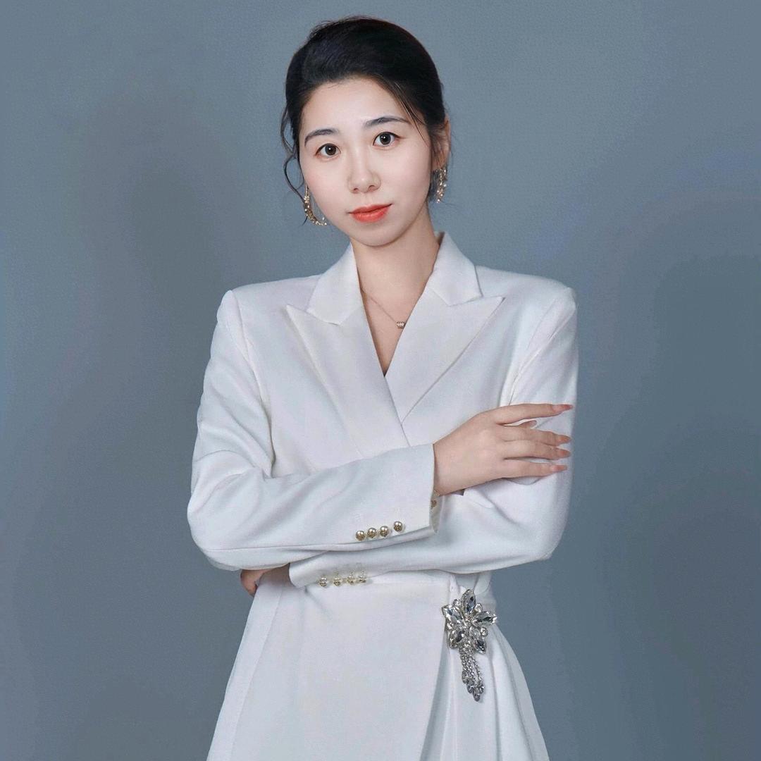 美业玲玲
