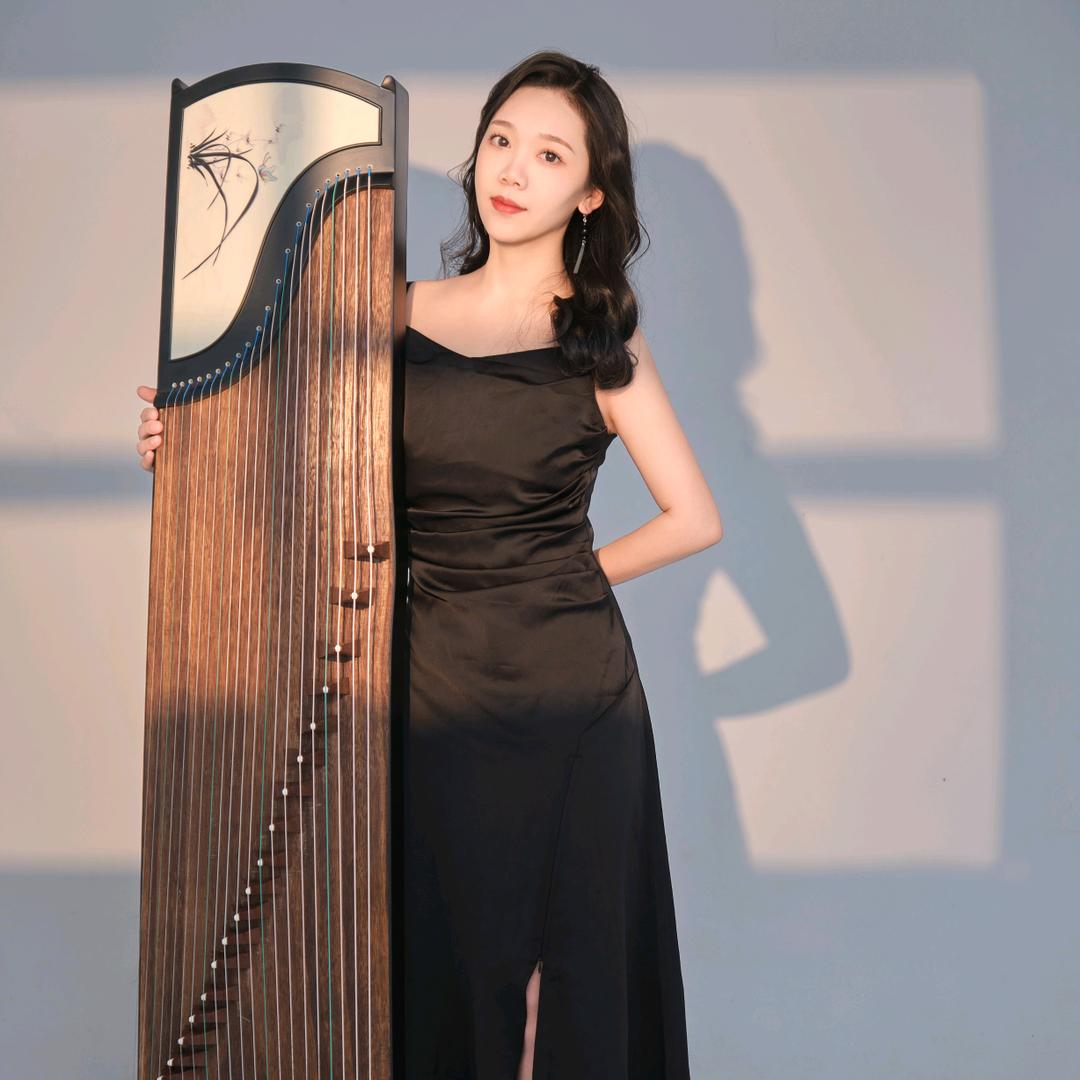 🍊思思老师（太湖县弦雅古筝培训）