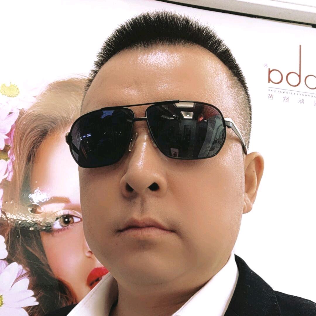 姜伊生美发店(琉璃场天姿旗舰店)