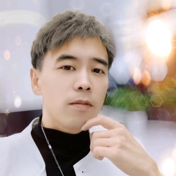 佳春 减龄发型设计