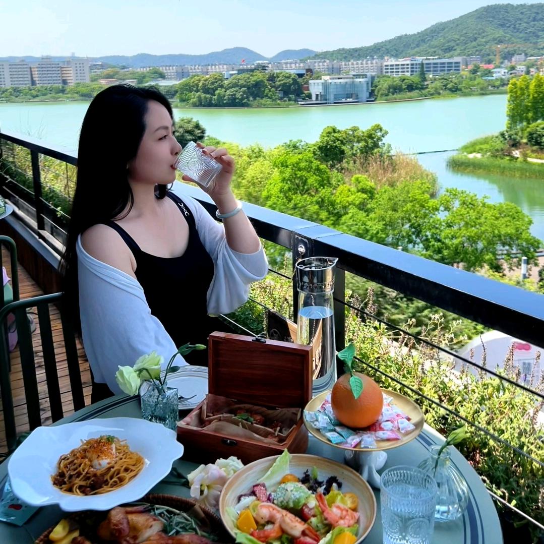 西红柿拌白糖