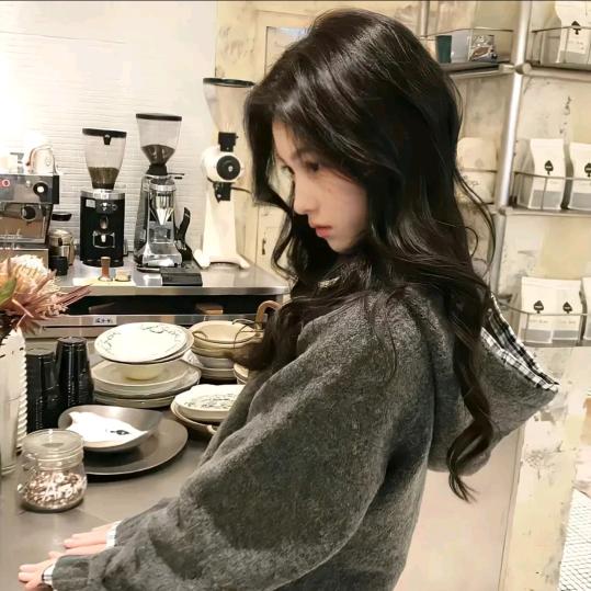 小欣ᴬᴾᴾ