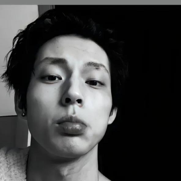 纯情小裤头