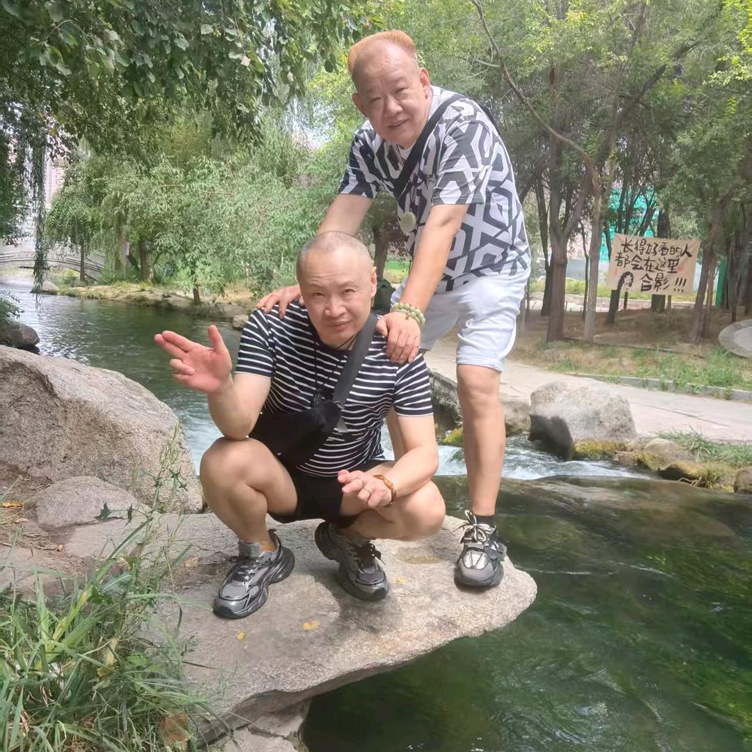 大漠风情（发型设计师）