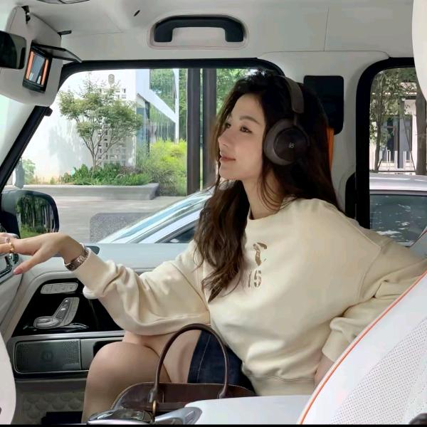 刘一一👒 (爆款返场)